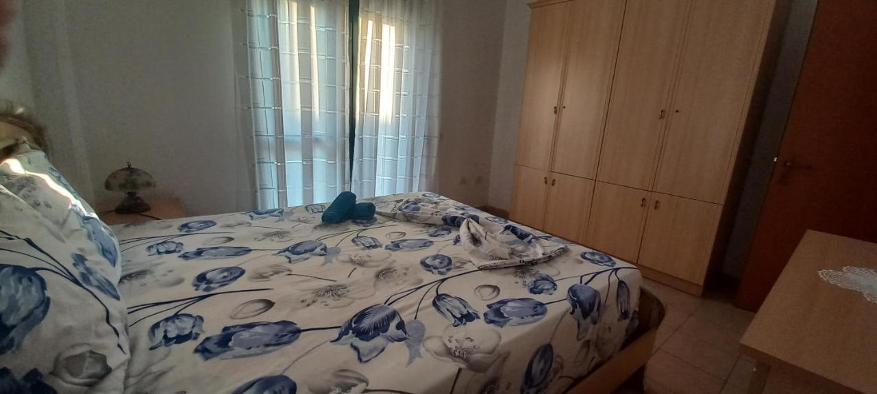 Nm - Classic Apartment Durrës Eksteriør bilde
